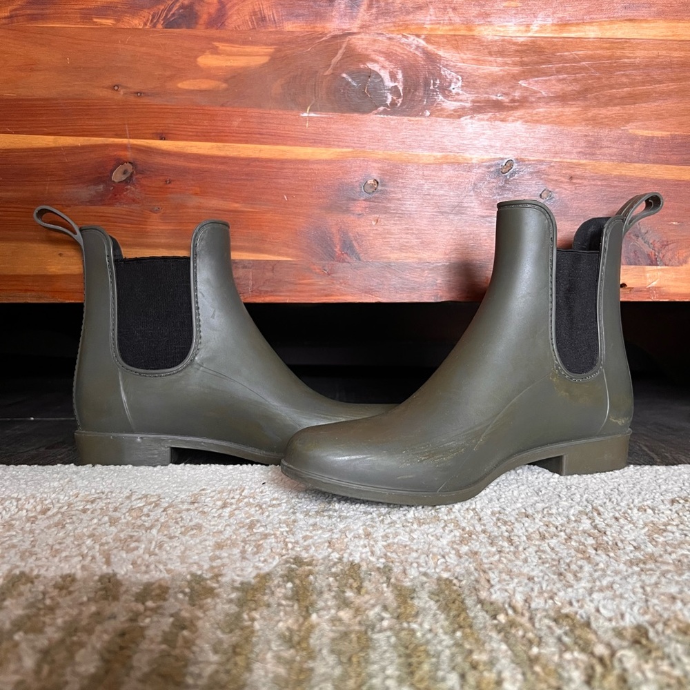 Stylish Olive Green Ankle Boots